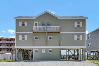 1808 New River Inlet Rd, North Topsail Beach, NC 28460