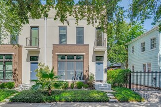 703 Tattnall St, Savannah, GA 31401
