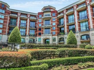 5005 Hidalgo St Unit 601, Houston, TX 77056