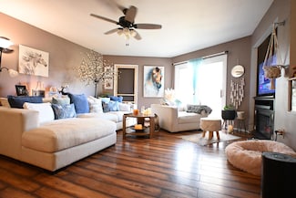 W169N11588 Biscayne Dr Unit 14, Germantown, WI 53022