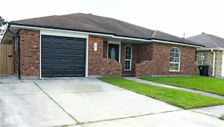 6 Marywood Ct, New Orleans, LA 70128