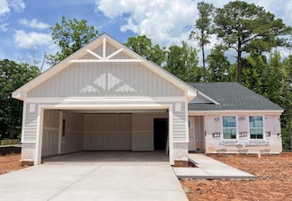 303 Rothbury Ct, Sanford, NC 27330