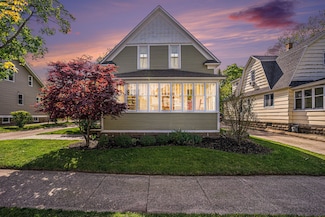 548 College Ave, Holland, MI 49423