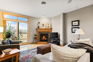 115 E Broadway Unit 207, Monona, WI 53716