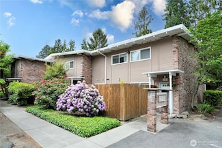 12211 SE 59th St Unit 61, Bellevue, WA 98006