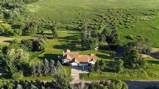 110 132nd Ave NE, Minneapolis, MN 55434