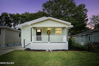 619 S 9th St, Wilmington, NC 28401