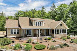 9 Country Ln, New Durham, NH 03855