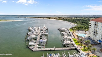 100 Olde Towne Yacht Club Dr Unit C-10, Beaufort, NC 28516