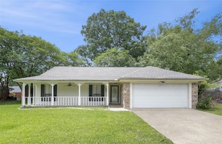 1203 Lake Village Blvd, Slidell, LA 70461