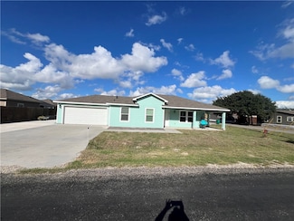 2076 S Saunders St, Aransas Pass, TX 78336