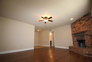 7324 NE Loop 820, North Richland Hills, TX 76180