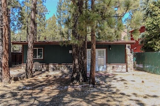 805 E Fairway Blvd, Big Bear City, CA 92314