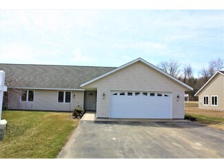 119 Baileyville Ct, Knapp, WI 54749