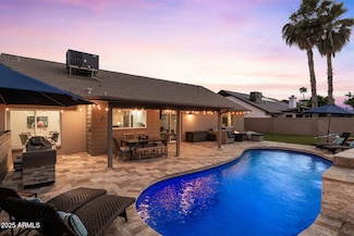 4332 E Greenway Ln, Phoenix, AZ 85032