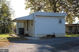 3230 Oakland Rd Unit 4, Dover, PA 17315