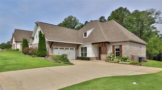 1430 Ping Ct, Auburn, AL 36830