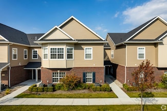 29330 Towne Center Cir Unit 18F, Warren, MI 48093