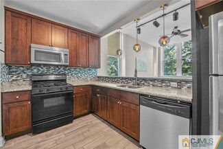 201 S 2nd Ave Unit 26, Highland Park, NJ 08904