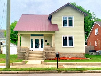 409 N Oak St, Springfield, TN 37172