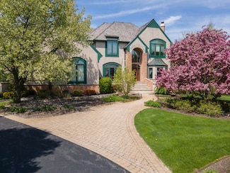 6623 Carriage Way, Long Grove, IL 60047