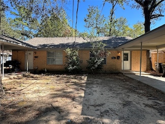 1522 N Thompson St, Conroe, TX 77301