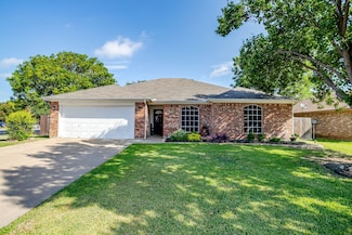 328 Willowstone Trail, Saginaw, TX 76179