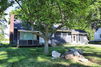 423 Broadway, Methuen, MA 01844