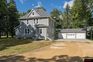 19985 19985 State 83 Hwy Unit 19985 State Highway, Mankato, MN 56001