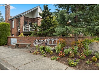 14915 NE Sacramento St Unit 10, Portland, OR 97230
