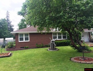 200 E 12th St, Gibbon, MN 55335