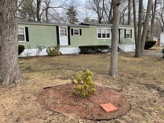 46 Bruce Rd, Seabrook, NH 03874