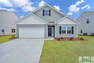 120 Freesia Dr, Stillwell, GA 31329