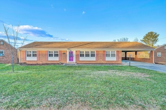 5225 Luwana Dr, Roanoke, VA 24018