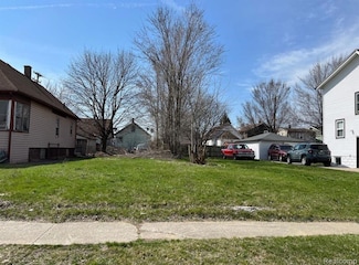19 Bell St, Ecorse, MI 48229