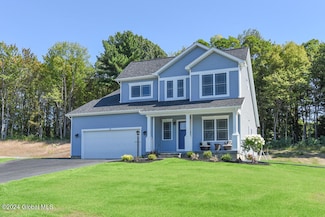 5 Blue Aster Ln, Ballston Spa, NY 12020