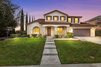 455 Peacock Way, Vacaville, CA 95688
