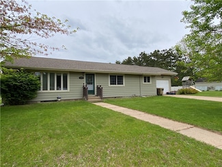 1808 Curtiss St, Eau Claire, WI 54703