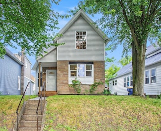 123 Diamond Ave SE, Grand Rapids, MI 49506