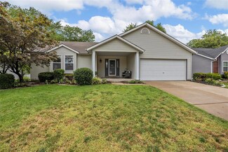 3794 Banbury Dr, Saint Charles, MO 63303