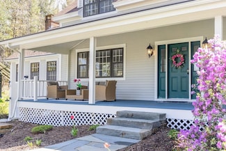 60 Westview Ln, Lebanon, NH 03766