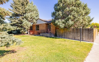 1632 20th St, Cody, WY 82414