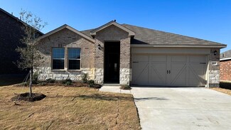 2419 Quiet Oak Ln, Crandall, TX 75114