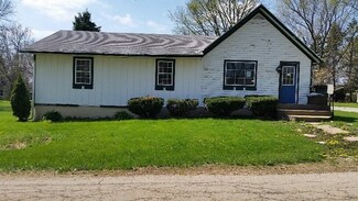316 N Swift St, Winnebago, IL 61088