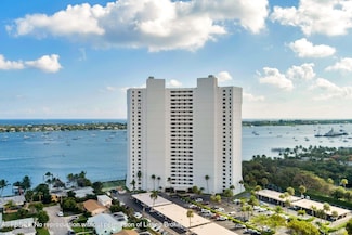 5200 N Flagler Dr Unit 1801, West Palm Beach, FL 33407