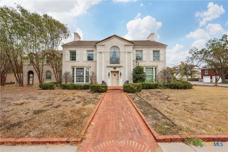 605 N 9th St, Temple, TX 76501