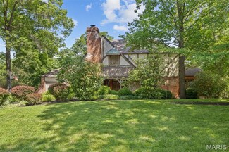 12741 Nanell Ln, Saint Louis, MO 63127