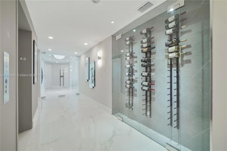 300 S Pointe Dr Unit 4306, Miami Beach, FL 33139