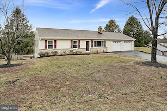12797 Roughton Dr, Mount Airy, MD 21771