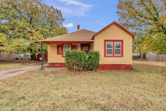920 N Duncan St, Newton, KS 67114